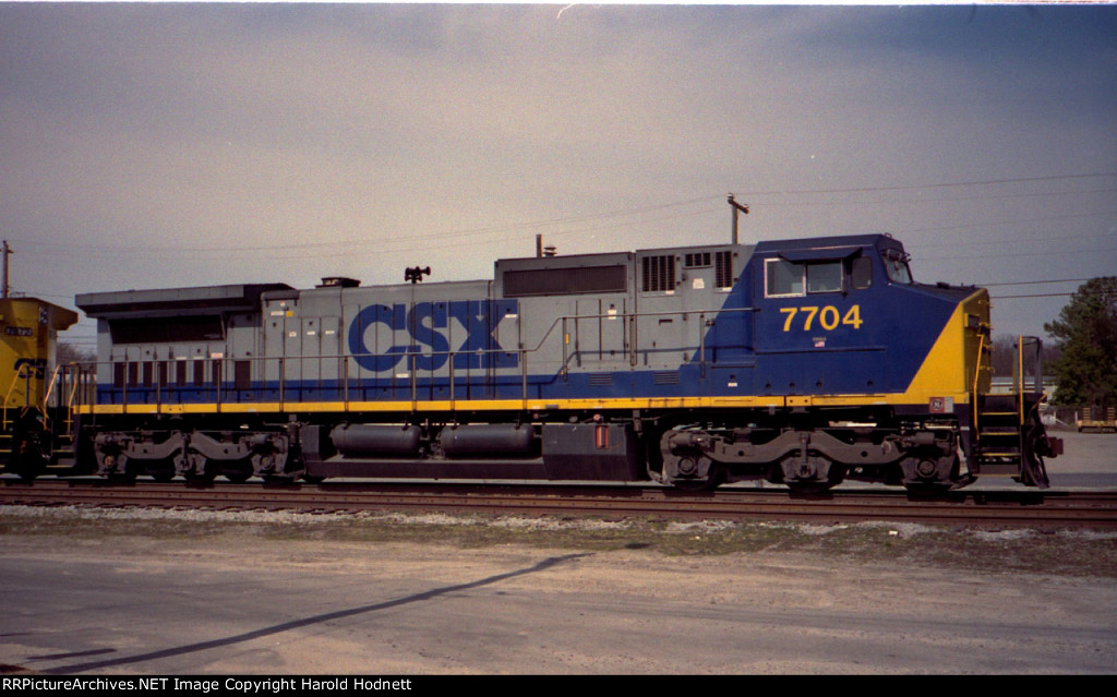 CSX 7704